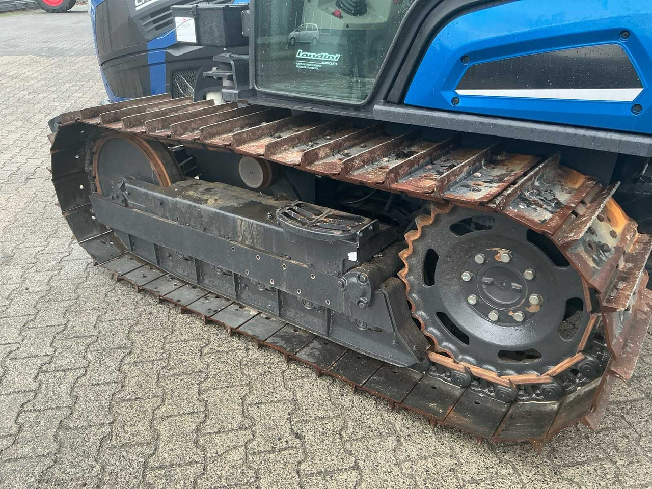 LANDINI 4-105M - Tracteur à chenilles: photos 5 LANDINI 4-105M - Tracteur à chenilles: photos 5