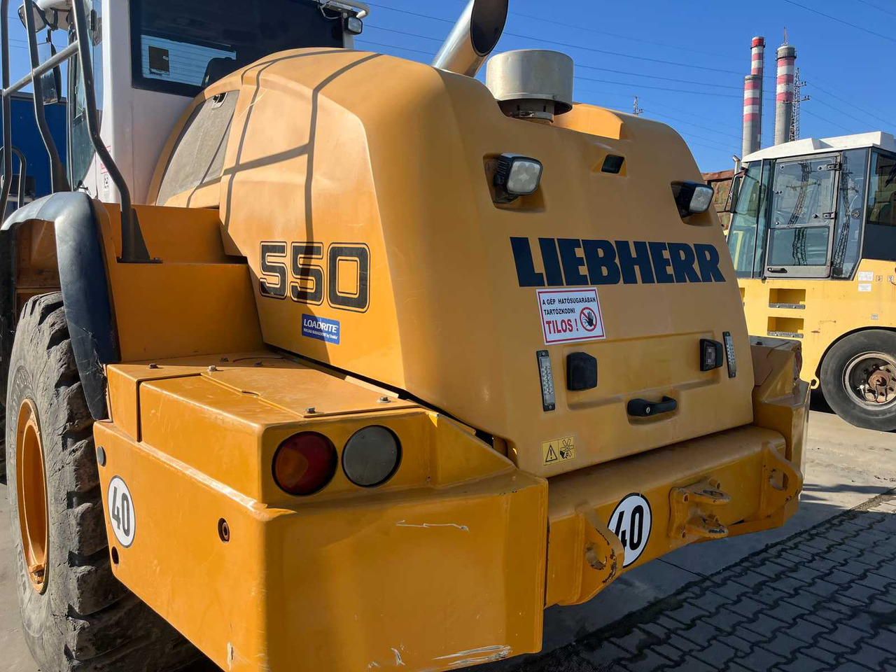 LIEBHERR - L550 - WHEEL LOADER - 2015 - Chargeuse sur pneus: photos 5 LIEBHERR - L550 - WHEEL LOADER - 2015 - Chargeuse sur pneus: photos 5