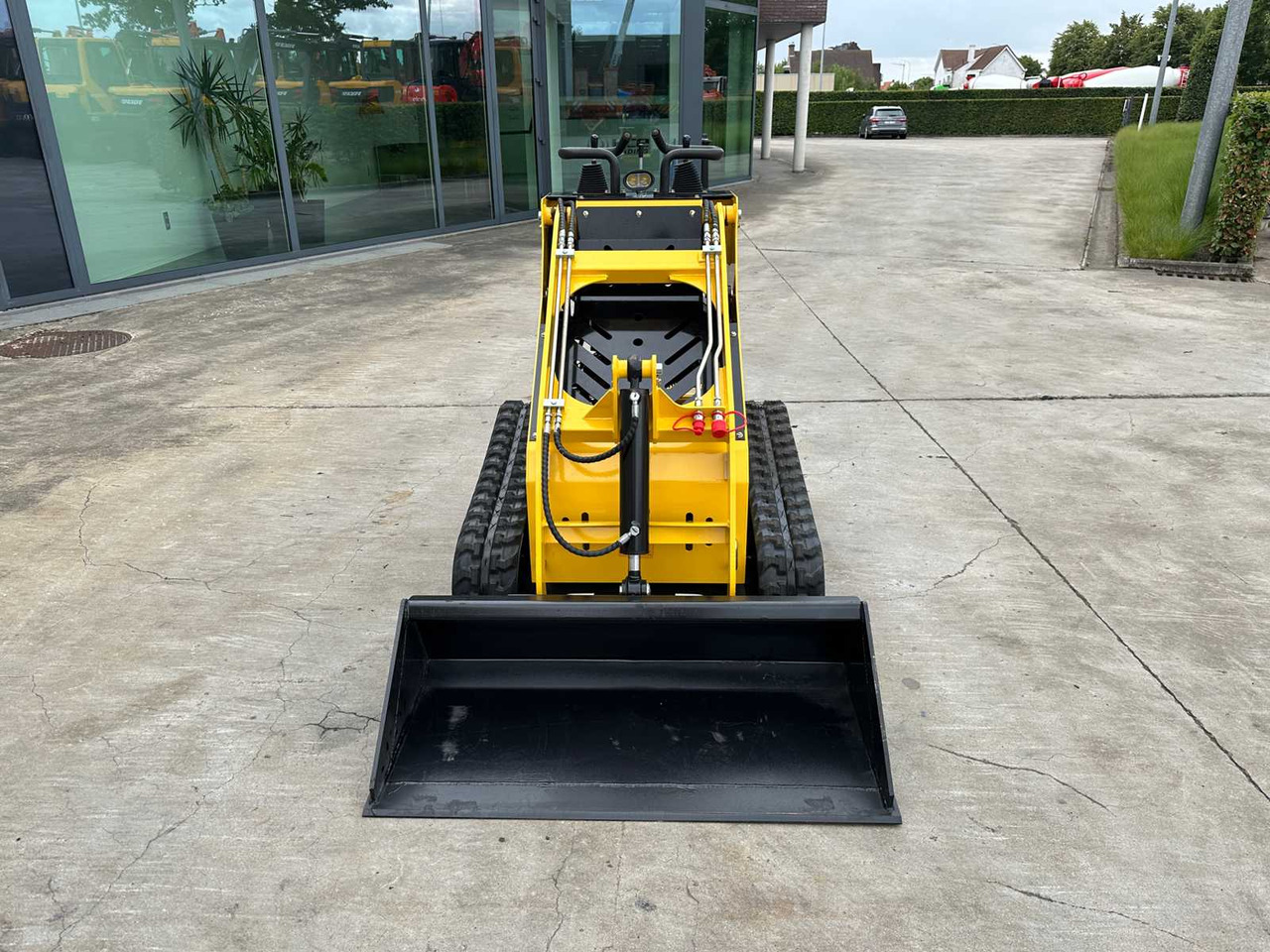 MACHPRO - 2025 - MP-S300 - CRAWLER LOADER - Chargeuse compacte sur chenilles: photos 2 MACHPRO - 2025 - MP-S300 - CRAWLER LOADER - Chargeuse compacte sur chenilles: photos 2