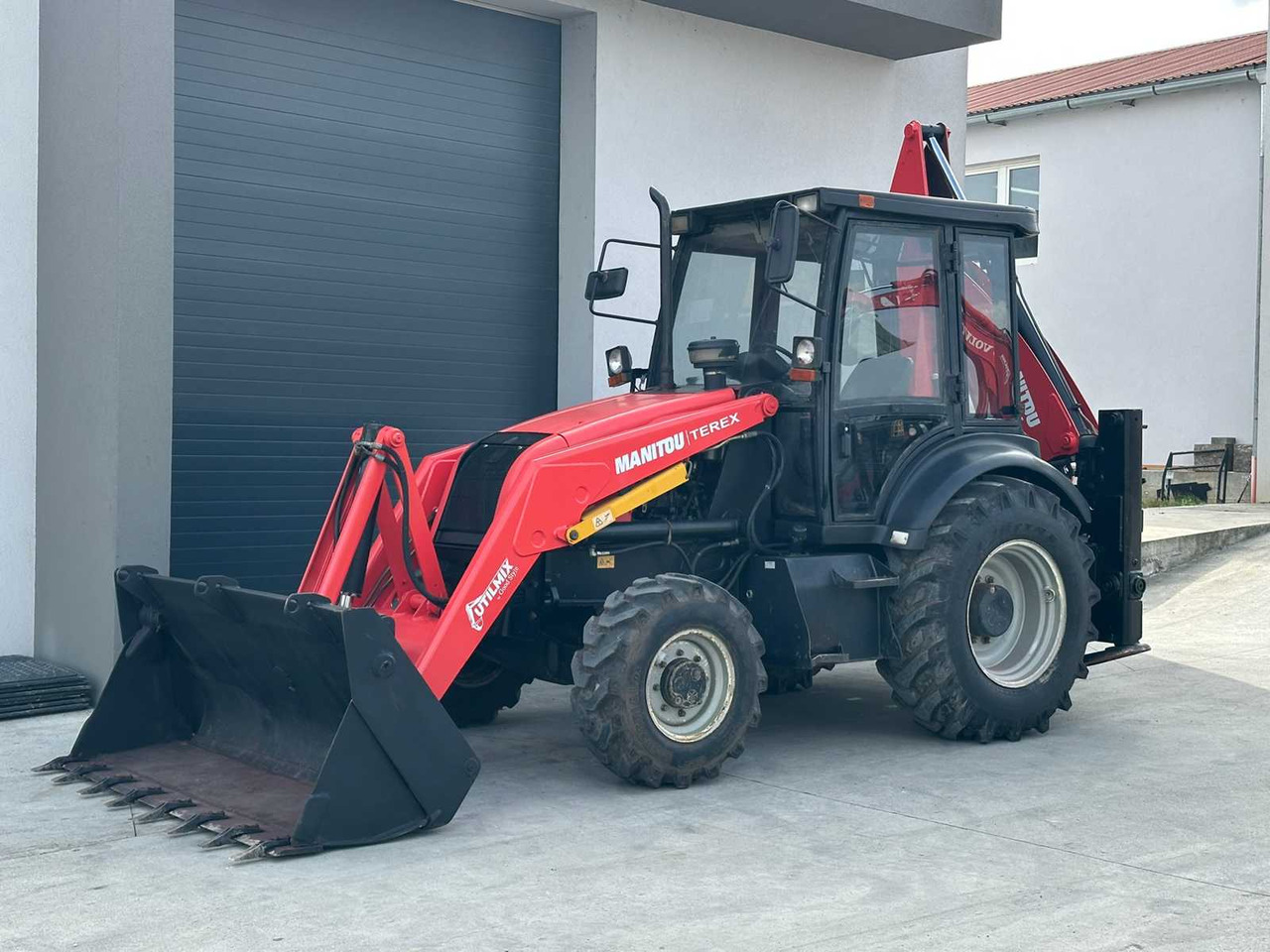 MANITOU - TEREX TLB 844SX4 - BACKHOE LOADER - 2018 - Tractopelle: photos 1 MANITOU - TEREX TLB 844SX4 - BACKHOE LOADER - 2018 - Tractopelle: photos 1