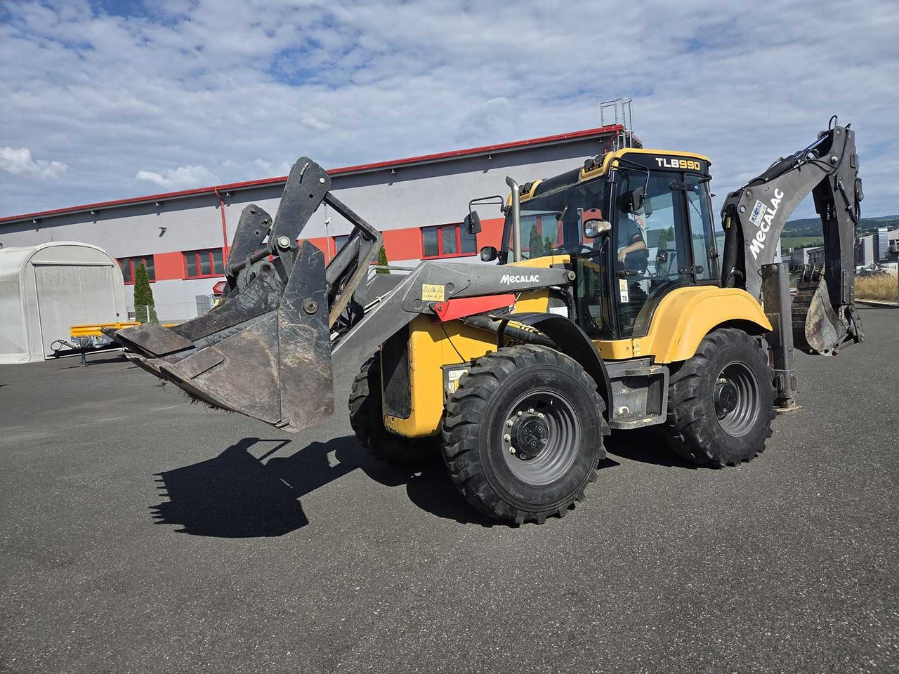 MECALAC - TLB 990 - BACKHOE LOADER - 2018 - Tractopelle: photos 1 MECALAC - TLB 990 - BACKHOE LOADER - 2018 - Tractopelle: photos 1