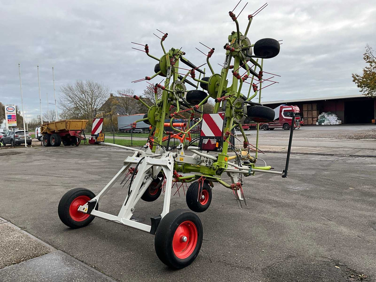 Claas Volto 900 - Machine agricole: photos 5 Claas Volto 900 - Machine agricole: photos 5