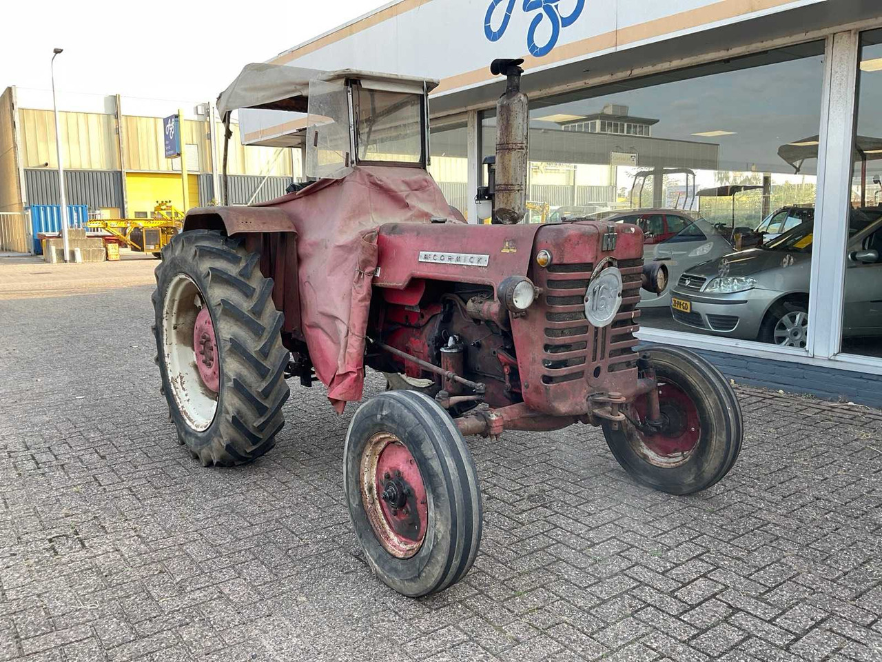 Mc Cormick D432 - Tracteur agricole: photos 2 Mc Cormick D432 - Tracteur agricole: photos 2