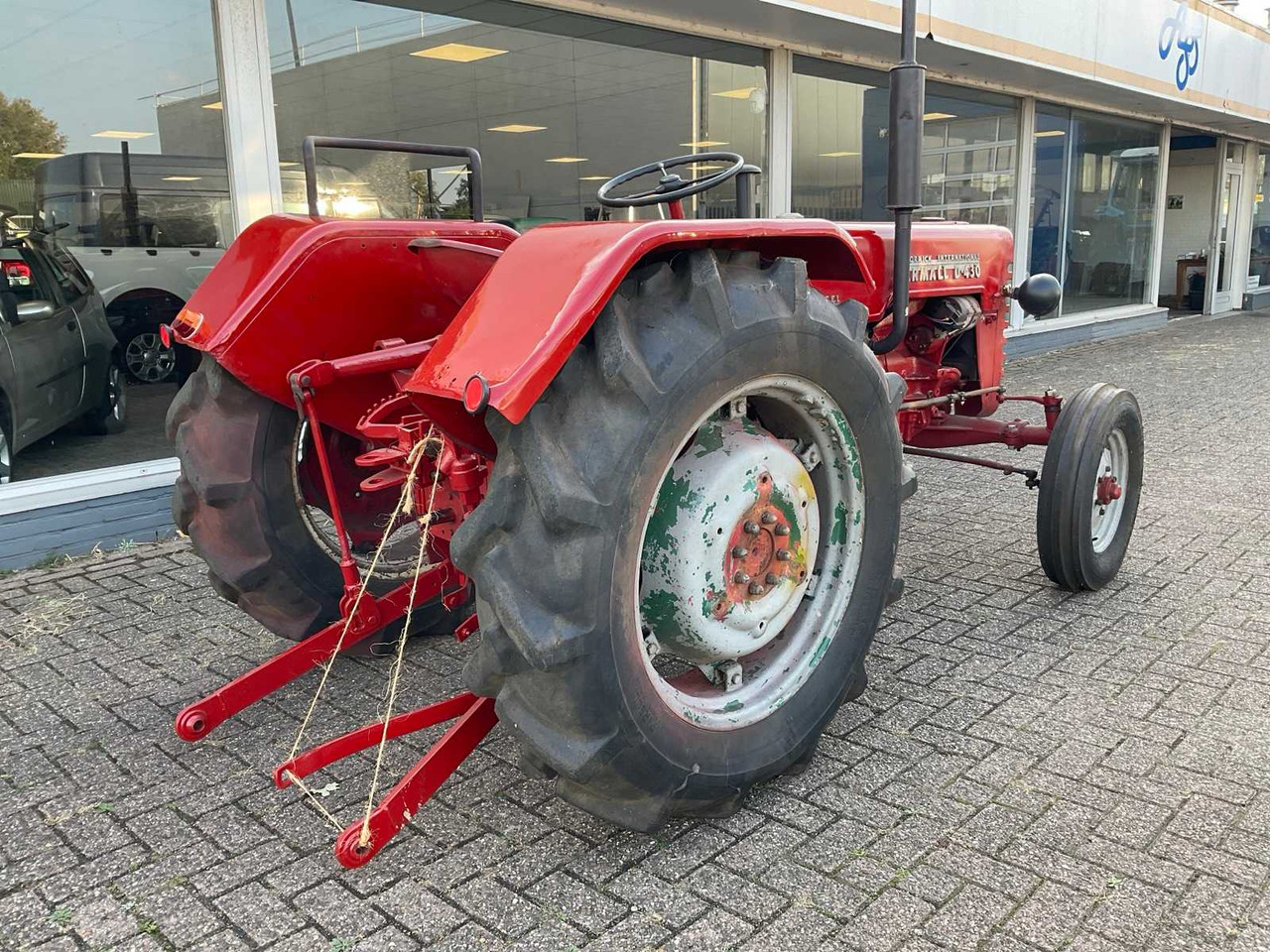 Mc Cormick International Farmall D-430 - Tracteur agricole: photos 5 Mc Cormick International Farmall D-430 - Tracteur agricole: photos 5