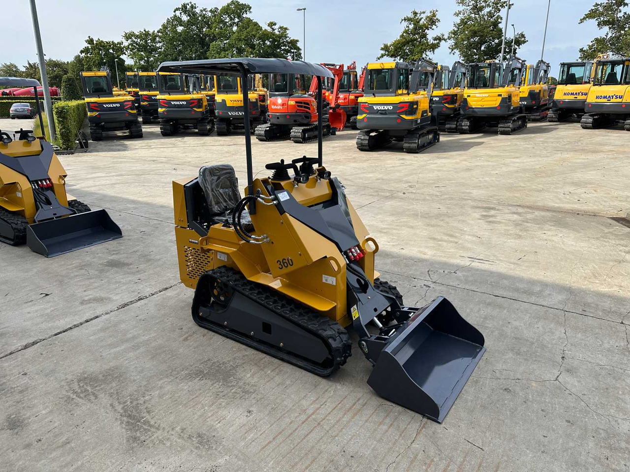 NEWRICK - 2025 - SI360 - SKID STEER LOADER - Chargeuse compacte sur chenilles: photos 3 NEWRICK - 2025 - SI360 - SKID STEER LOADER - Chargeuse compacte sur chenilles: photos 3