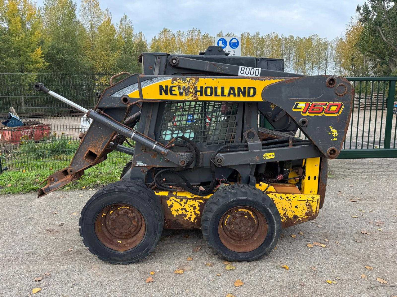 New Holland 2007 NEW HOLLAND L160 SKID STEER LOADER - Mini chargeuse: photos 1 New Holland 2007 NEW HOLLAND L160 SKID STEER LOADER - Mini chargeuse: photos 1