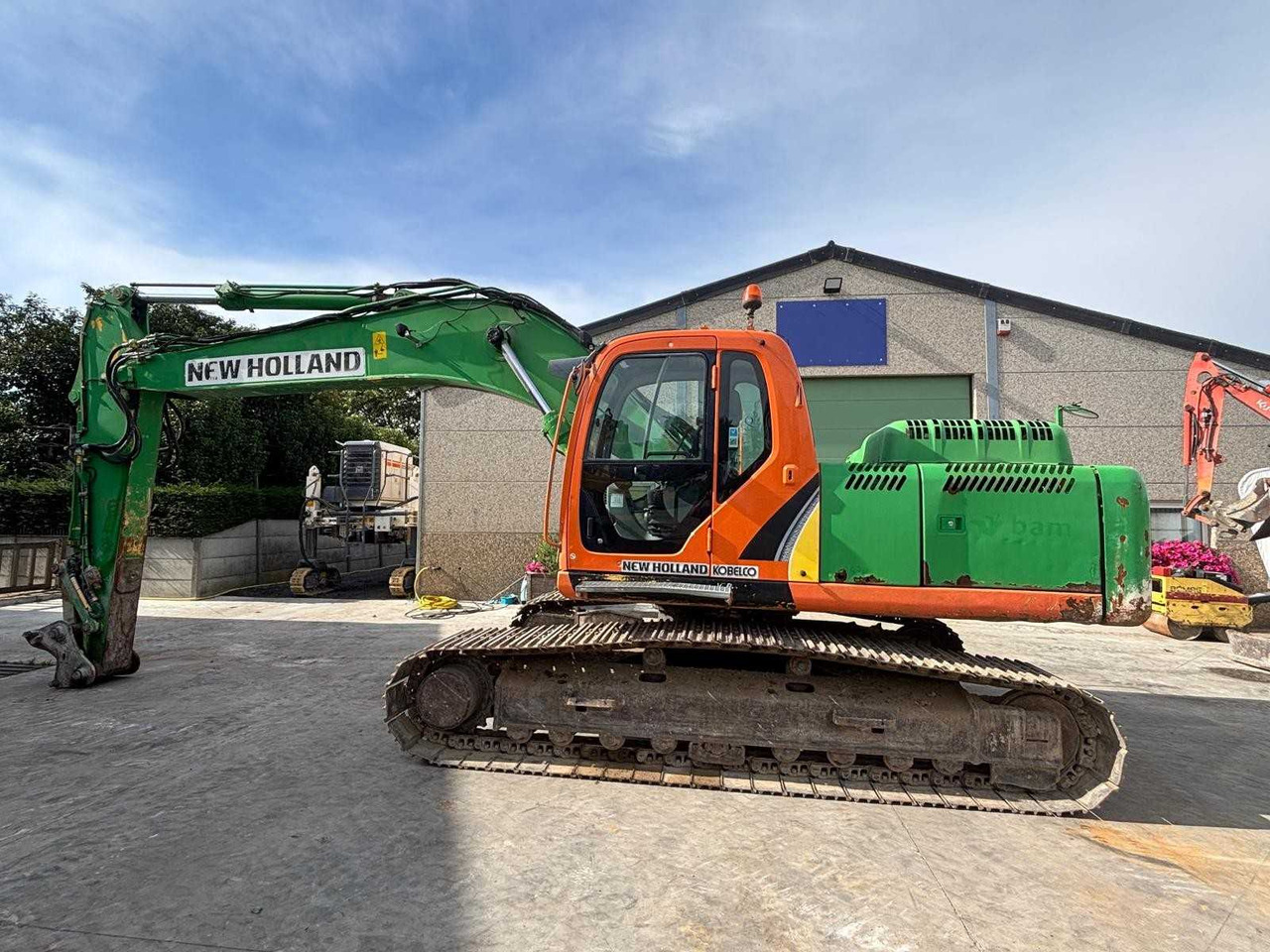 New Holland NEW HOLLAND - 2008 - E265 - CRAWLER EXCAVATOR - Pelle sur chenille: photos 1 New Holland NEW HOLLAND - 2008 - E265 - CRAWLER EXCAVATOR - Pelle sur chenille: photos 1