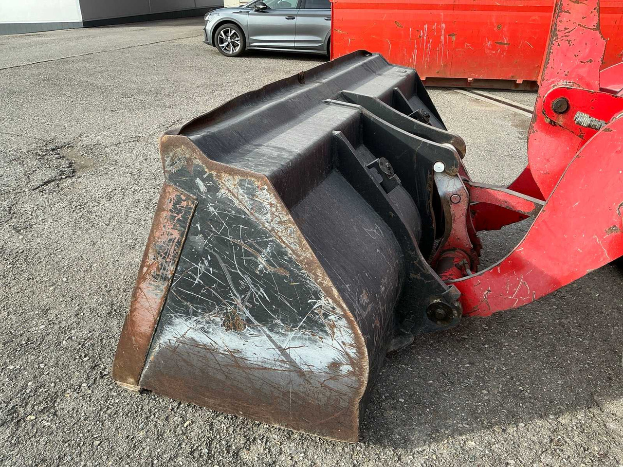 O&K 1995 O&K L6-4 WHEEL LOADER - Chargeuse sur pneus: photos 5 O&K 1995 O&K L6-4 WHEEL LOADER - Chargeuse sur pneus: photos 5