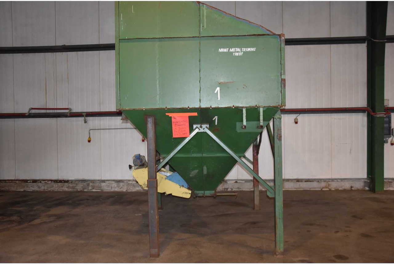 Potato storage equipment - Matériel de stockage: photos 1 Potato storage equipment - Matériel de stockage: photos 1