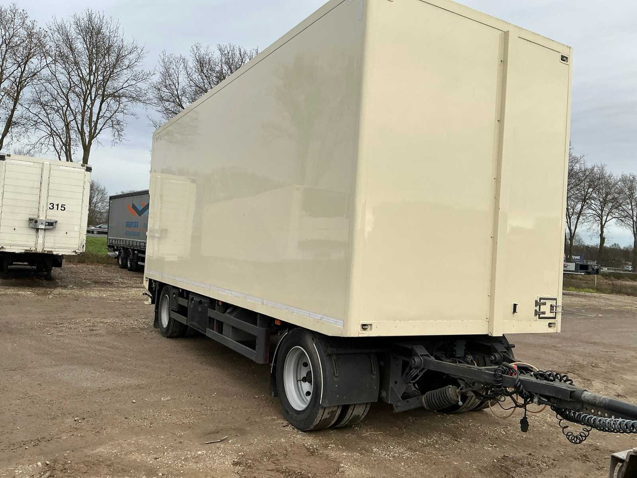 2007 DRACO AXS220 CONDITIONED DRAWSTRING TRAILER - Remorque: photos 4 2007 DRACO AXS220 CONDITIONED DRAWSTRING TRAILER - Remorque: photos 4