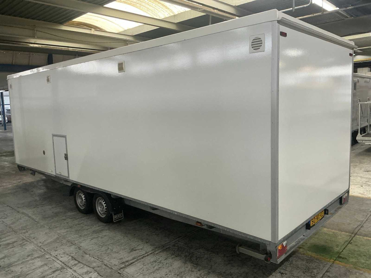 2020 EASYWAGON DL730 MOBILE LIVING UNIT 50-WX-RZ - Remorque: photos 4 2020 EASYWAGON DL730 MOBILE LIVING UNIT 50-WX-RZ - Remorque: photos 4