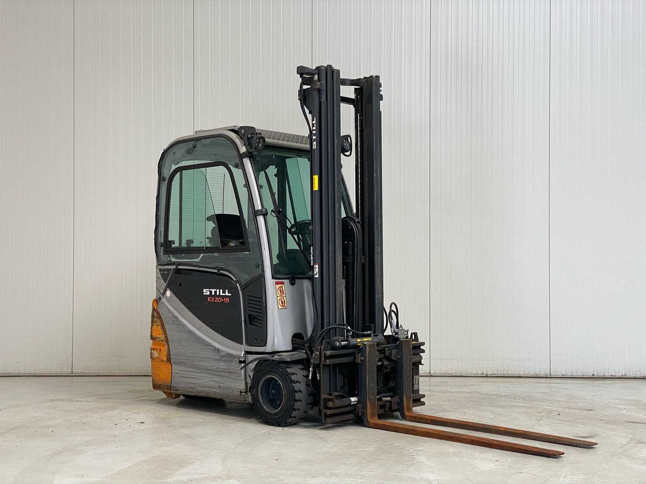 STILL - 2017 - RX 20-18 - FORKLIFT - Chariot élévateur: photos 1 STILL - 2017 - RX 20-18 - FORKLIFT - Chariot élévateur: photos 1