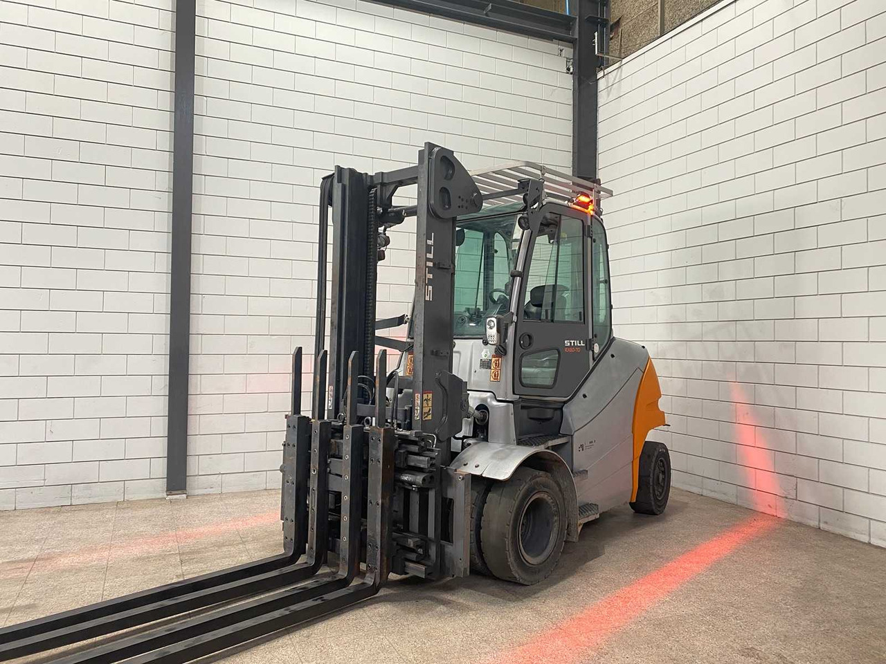 STILL - 2019 - RX60-70 - FORKLIFT - SIDE-SHIFT - FORK POSITIONER - DOUBLE CARRIAGE - Chariot élévateur: photos 1 STILL - 2019 - RX60-70 - FORKLIFT - SIDE-SHIFT - FORK POSITIONER - DOUBLE CARRIAGE - Chariot élévateur: photos 1