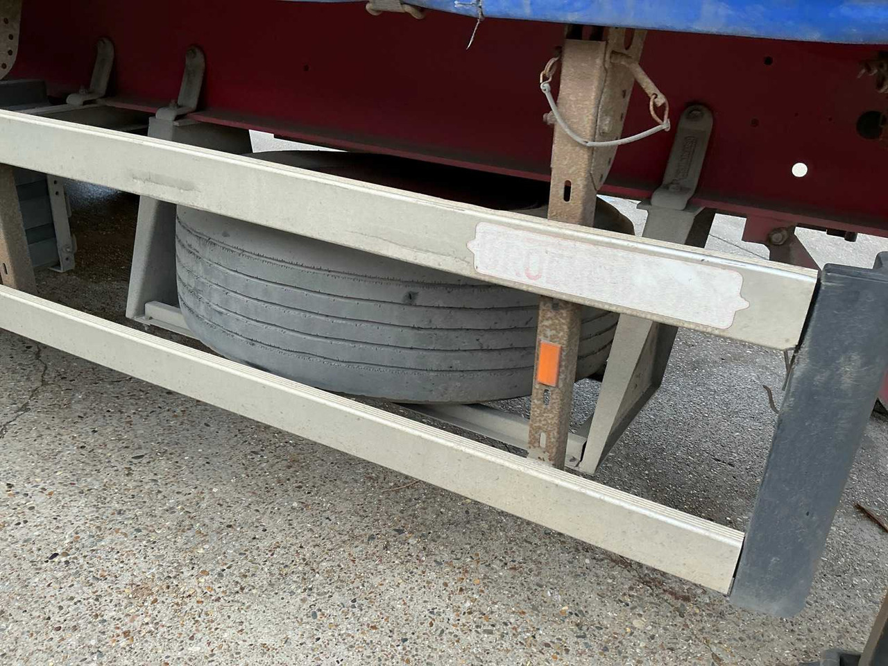 Semi-remorque 2008 GROENEWEGEN DRO-14-27 SEMI-TRAILER: photos 17 Semi-remorque 2008 GROENEWEGEN DRO-14-27 SEMI-TRAILER: photos 17