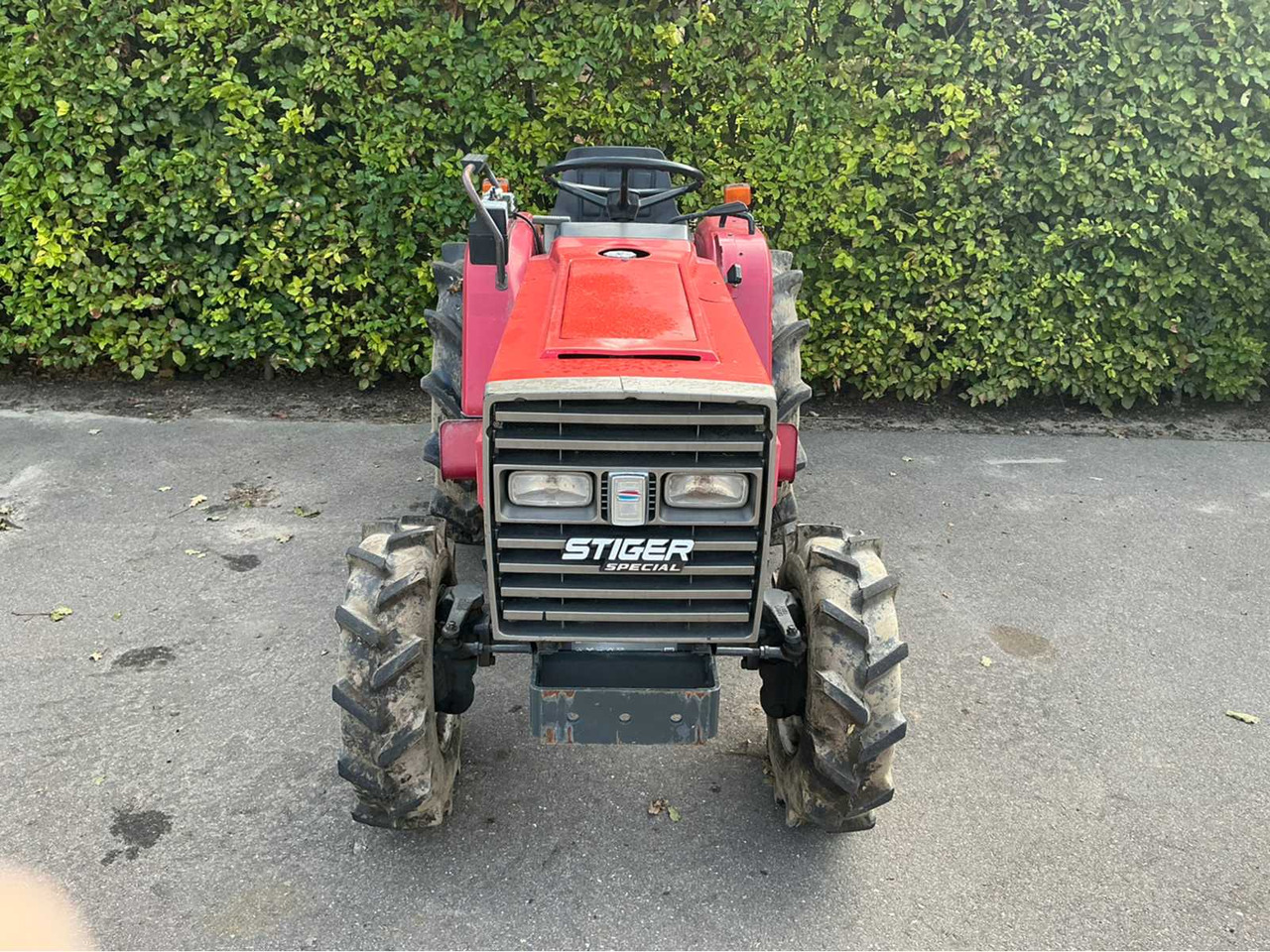Shibaura P-17F - Micro tracteur: photos 5 Shibaura P-17F - Micro tracteur: photos 5