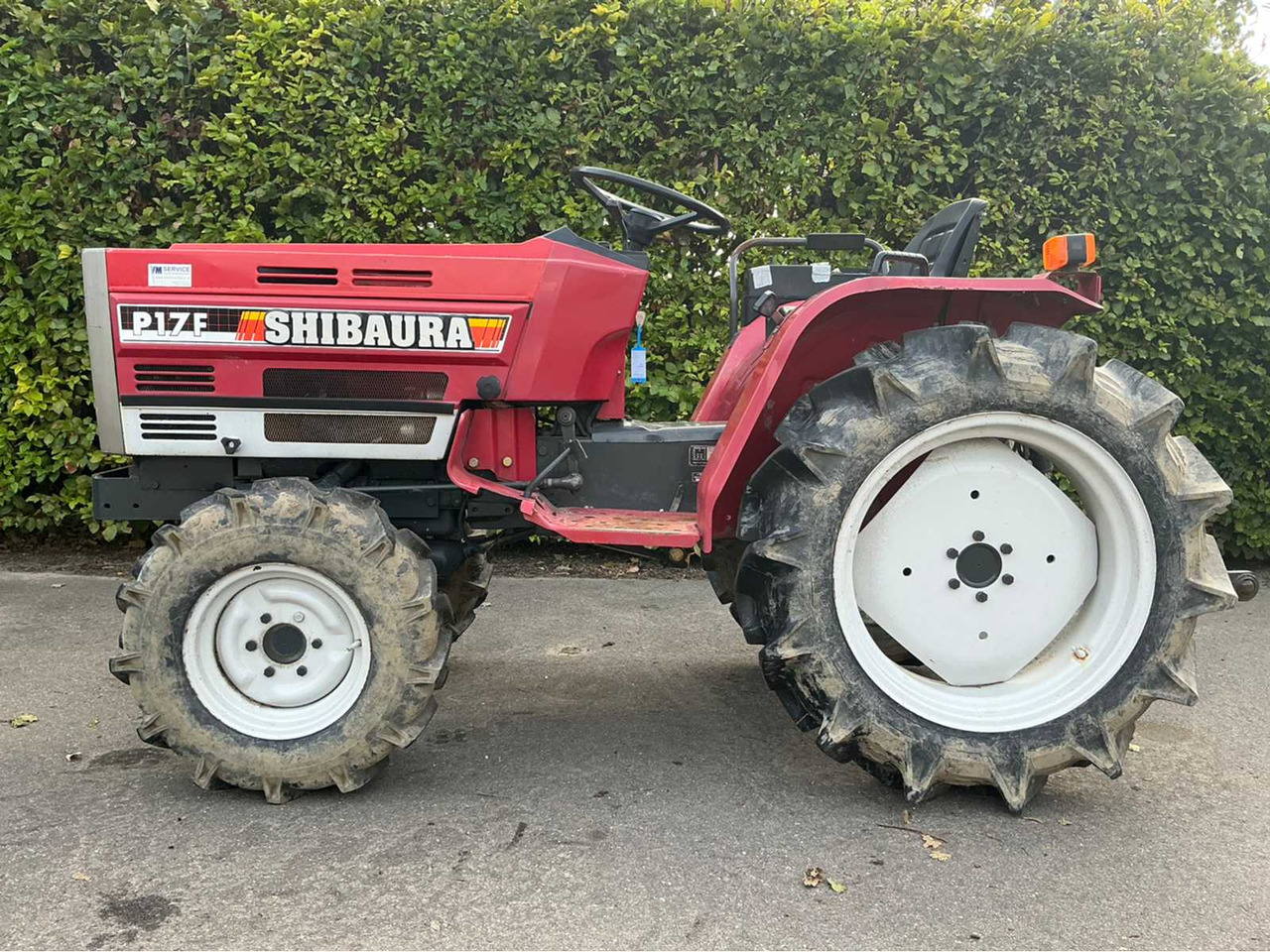 Shibaura P-17F - Micro tracteur: photos 2 Shibaura P-17F - Micro tracteur: photos 2