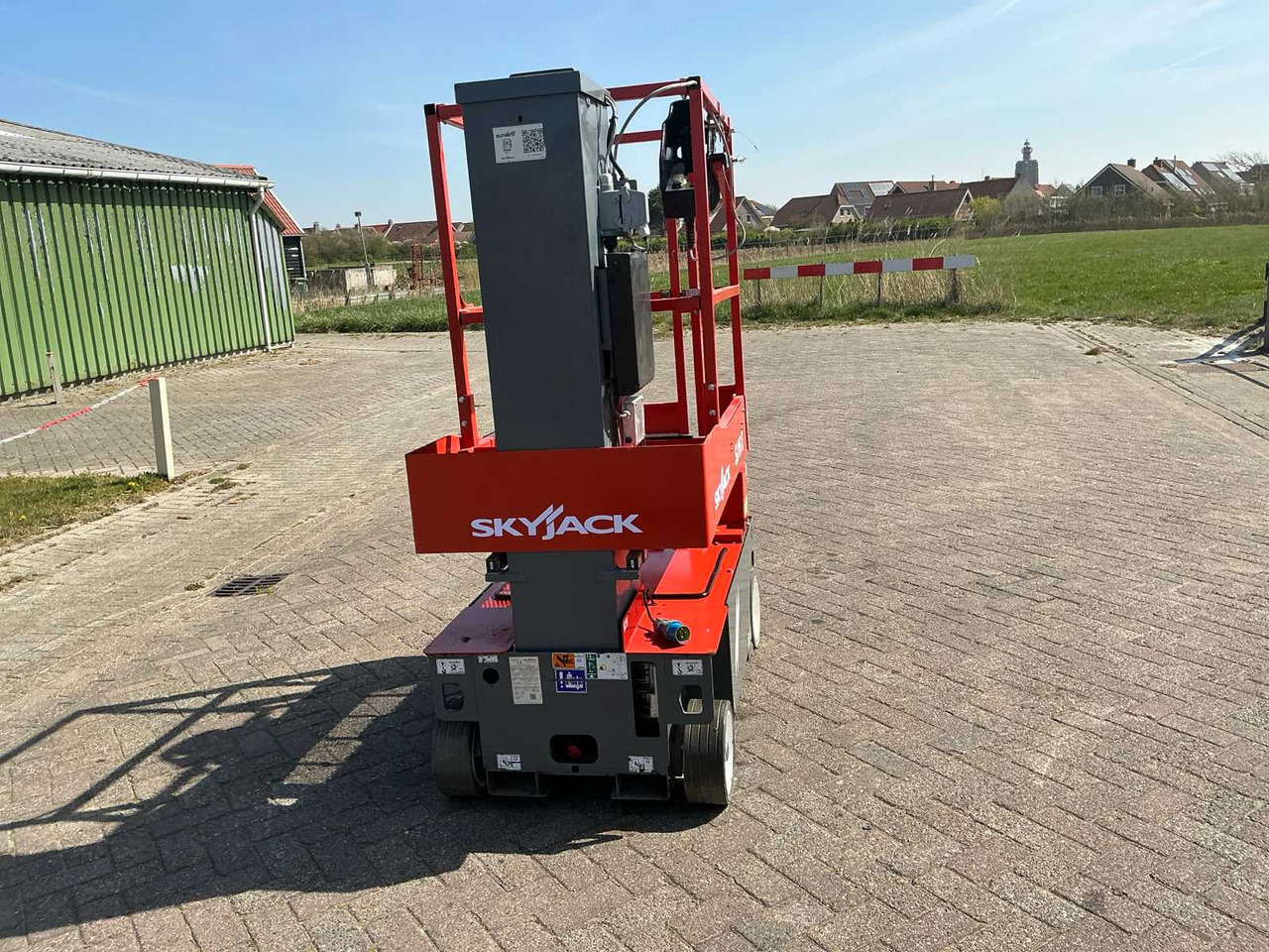 Skyjack SJ16E - Nacelle: photos 3 Skyjack SJ16E - Nacelle: photos 3