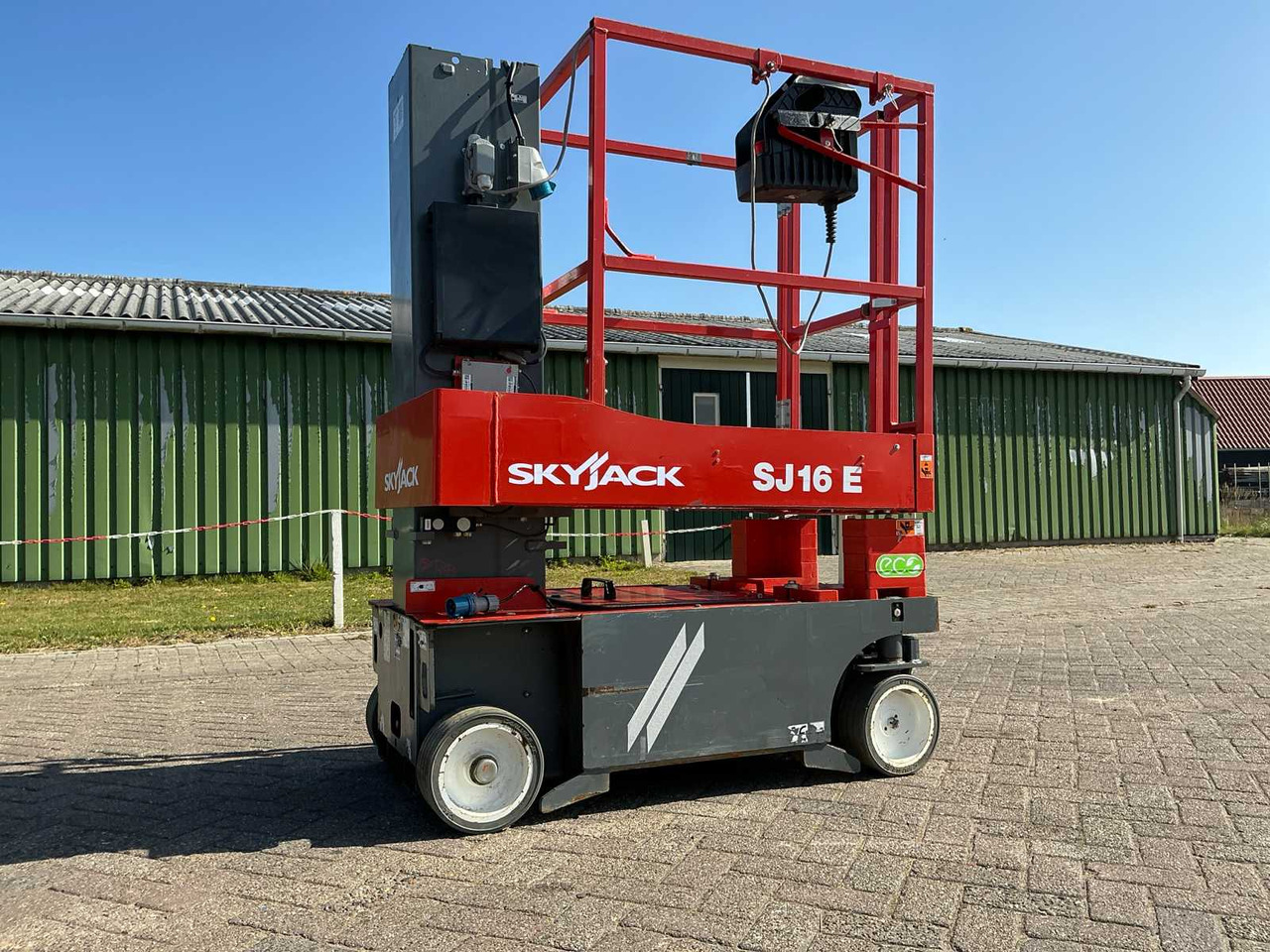 Skyjack SJ16E - Nacelle: photos 4 Skyjack SJ16E - Nacelle: photos 4