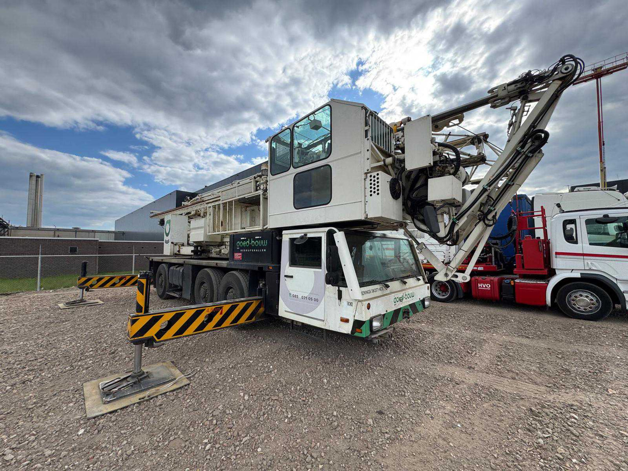 Spierings SK377-AT3 - Grue à montage rapide: photos 2 Spierings SK377-AT3 - Grue à montage rapide: photos 2