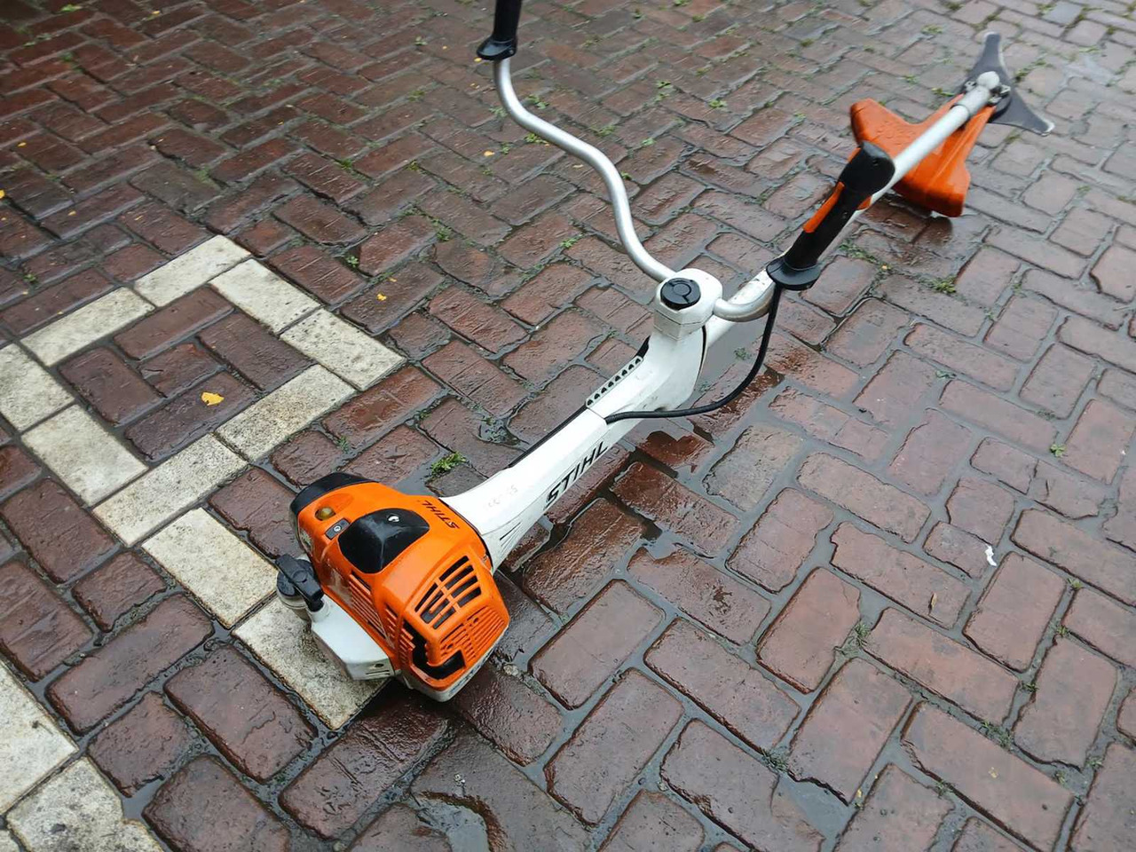 Stihl Fs490 - Broyeur forestier: photos 3 Stihl Fs490 - Broyeur forestier: photos 3