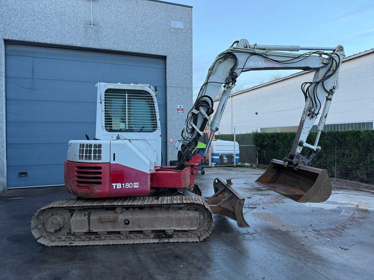 TAKEUCHI - 2008 - TB180 FR - CRAWLER EXCAVATOR - Pelle: photos 1 TAKEUCHI - 2008 - TB180 FR - CRAWLER EXCAVATOR - Pelle: photos 1