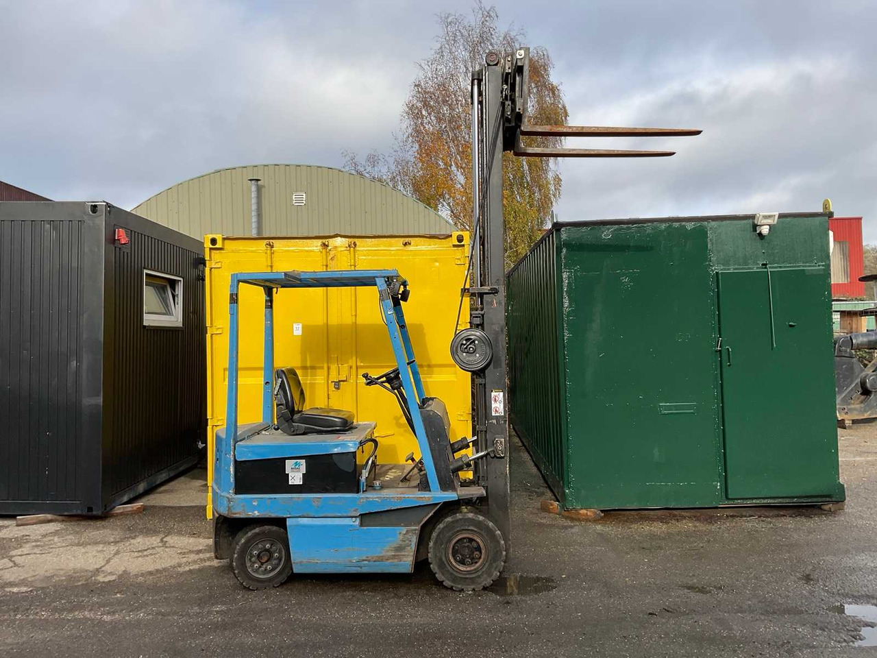TOYOTA 4FB25 FORKLIFT - Chariot élévateur: photos 2 TOYOTA 4FB25 FORKLIFT - Chariot élévateur: photos 2