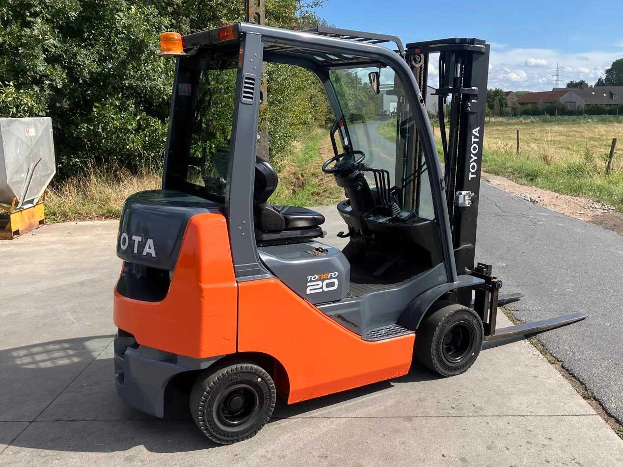 TOYOTA TONERO 20 FORKLIFT 2017 - Chariot élévateur: photos 5 TOYOTA TONERO 20 FORKLIFT 2017 - Chariot élévateur: photos 5