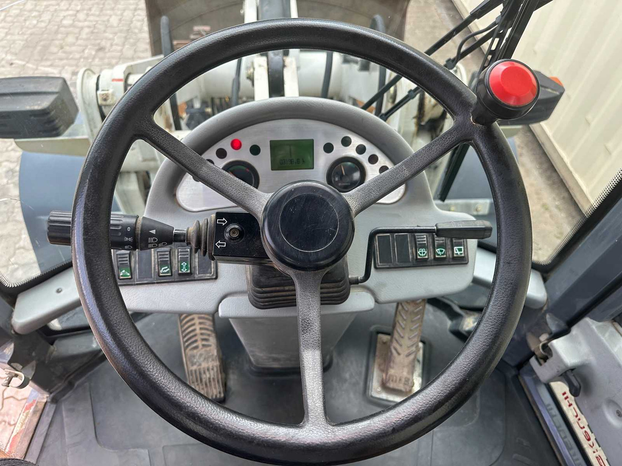 Chargeuse sur pneus Takeuchi TW9: photos 21