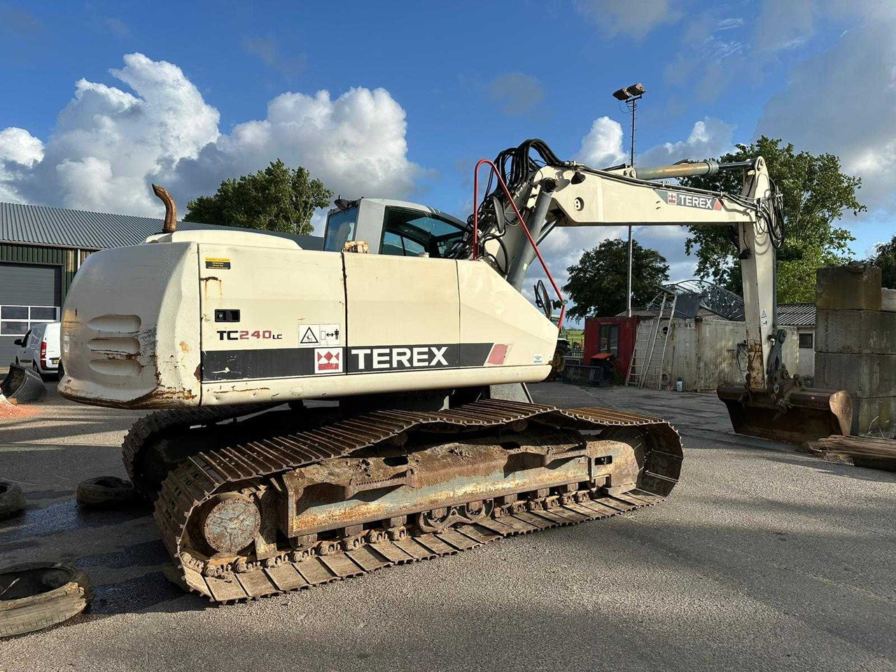 Terex TC240LC - Pelle sur chenille: photos 5 Terex TC240LC - Pelle sur chenille: photos 5