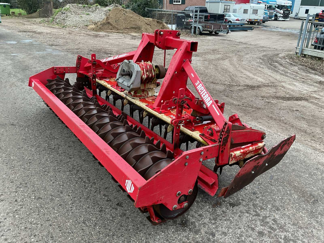 Tulip Roterra 300-35 - Herse rotative: photos 2 Tulip Roterra 300-35 - Herse rotative: photos 2