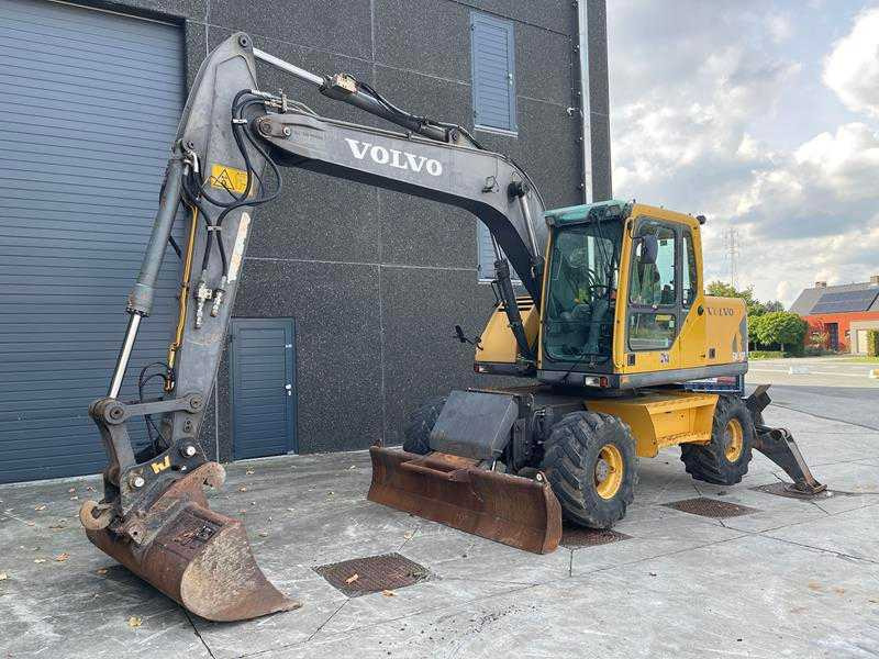 VOLVO - EW140B - WHEELED EXCAVATOR - Pelle sur pneus: photos 2 VOLVO - EW140B - WHEELED EXCAVATOR - Pelle sur pneus: photos 2