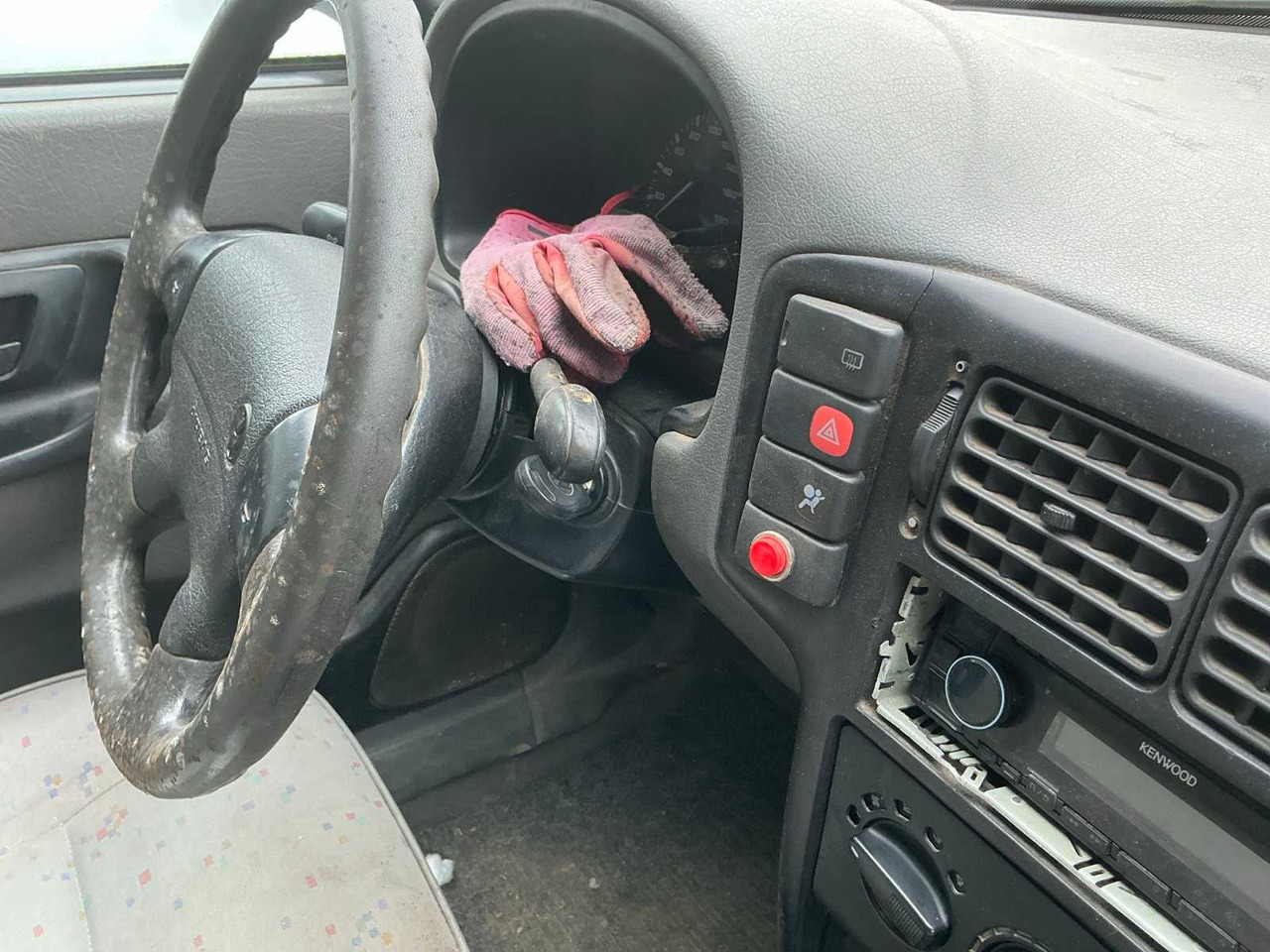 2000 VOLKSWAGEN CAR WRECK FOR PARTS - Véhicule utilitaire: photos 4 2000 VOLKSWAGEN CAR WRECK FOR PARTS - Véhicule utilitaire: photos 4