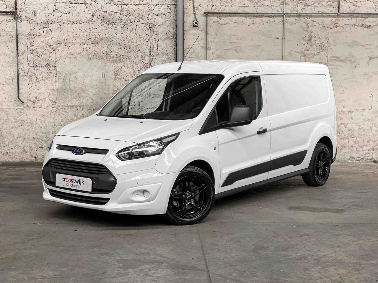 FORD TRANSIT CONNECT 1.6 TDCI ECONOMY 95HP 2015 COMMERCIAL VEHICLE, VR-048-R - Véhicule utilitaire: photos 1 FORD TRANSIT CONNECT 1.6 TDCI ECONOMY 95HP 2015 COMMERCIAL VEHICLE, VR-048-R - Véhicule utilitaire: photos 1