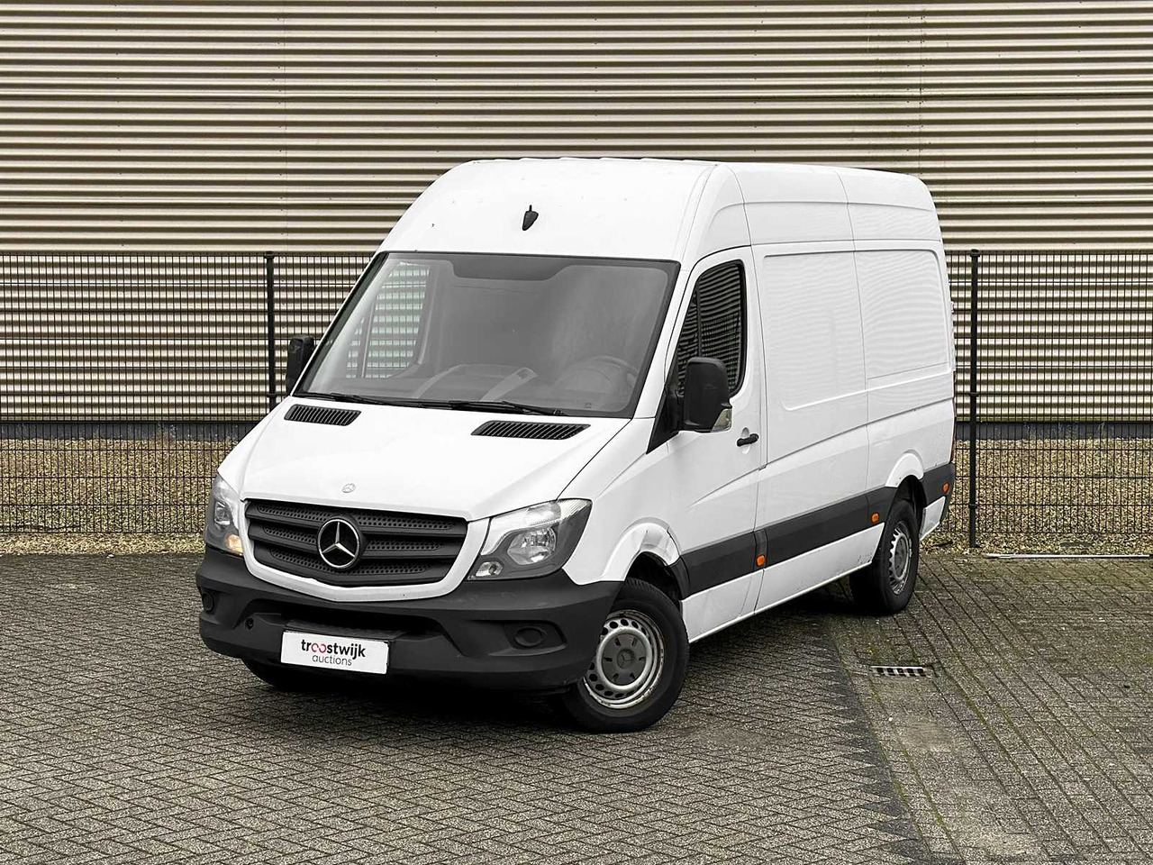MERCEDES-BENZ SPRINTER 213 2.2 CDI 366 FUNCTIONAL HD 129HP 2013, V-006-PG COMMERCIAL VEHICLE - Véhicule utilitaire: photos 3 MERCEDES-BENZ SPRINTER 213 2.2 CDI 366 FUNCTIONAL HD 129HP 2013, V-006-PG COMMERCIAL VEHICLE - Véhicule utilitaire: photos 3