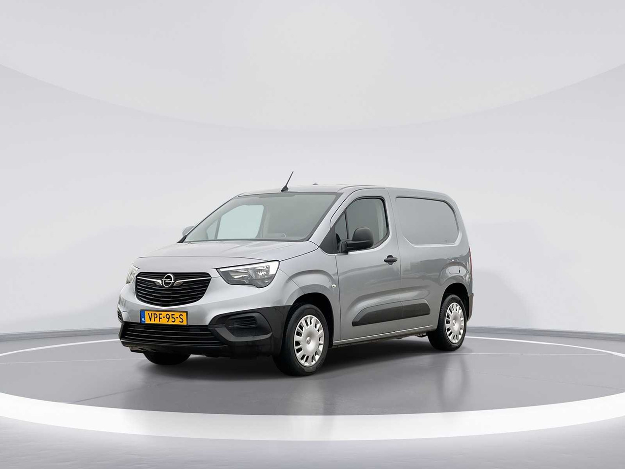 OPEL COMBO 1.5D L1H1 EDITION | VPF-95-S - Véhicule utilitaire: photos 2 OPEL COMBO 1.5D L1H1 EDITION | VPF-95-S - Véhicule utilitaire: photos 2