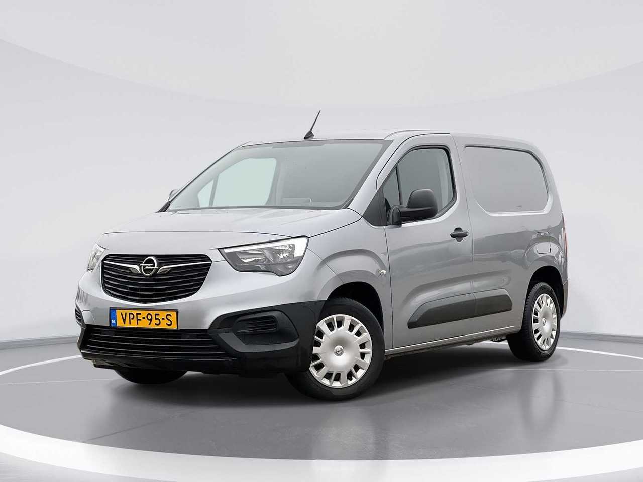 OPEL COMBO 1.5D L1H1 EDITION | VPF-95-S - Véhicule utilitaire: photos 1 OPEL COMBO 1.5D L1H1 EDITION | VPF-95-S - Véhicule utilitaire: photos 1