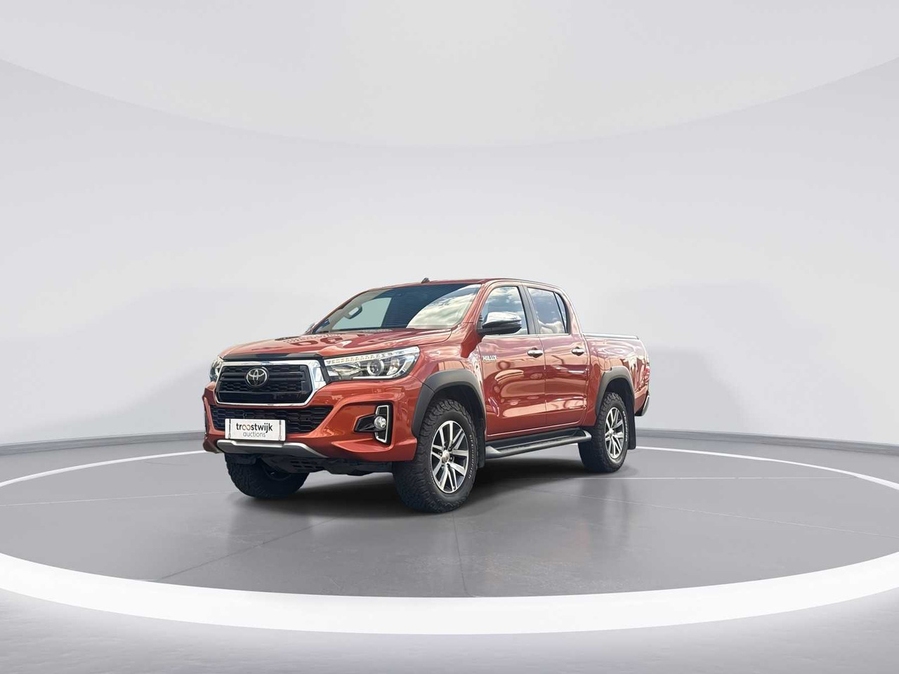 TOYOTA HILUX 2.4 D-4D-F DC EXECUTIVE VAN | V-288-XL - Véhicule utilitaire: photos 4 TOYOTA HILUX 2.4 D-4D-F DC EXECUTIVE VAN | V-288-XL - Véhicule utilitaire: photos 4