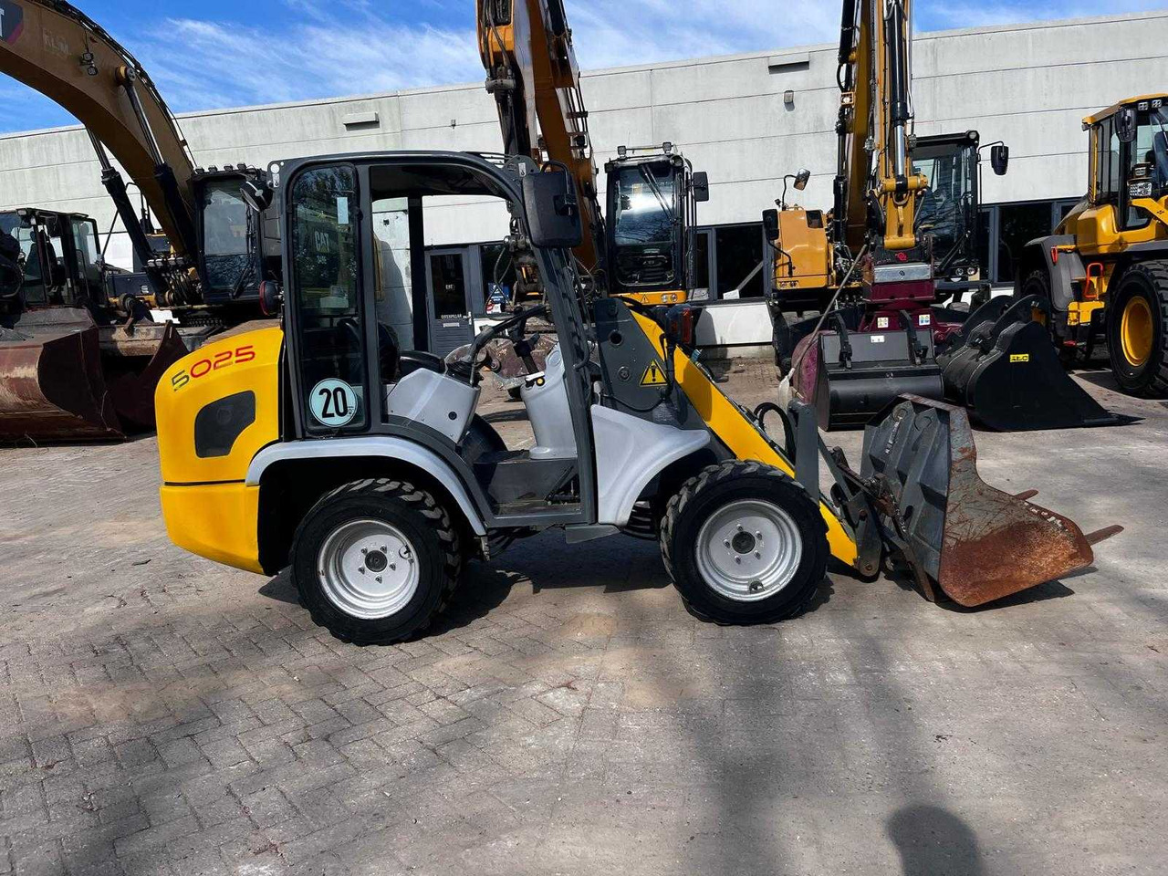 Wacker Neuson 5025 - Pelle sur chenille: photos 2 Wacker Neuson 5025 - Pelle sur chenille: photos 2