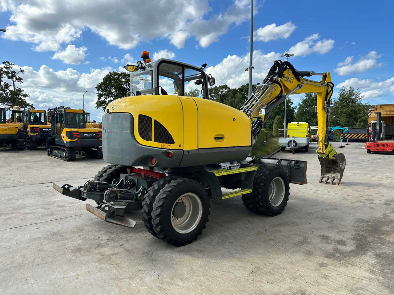 Wacker Neuson WACKER NEUSON - 2019 - EW100 - WHEELED EXCAVATOR - Pelle sur pneus: photos 4 Wacker Neuson WACKER NEUSON - 2019 - EW100 - WHEELED EXCAVATOR - Pelle sur pneus: photos 4