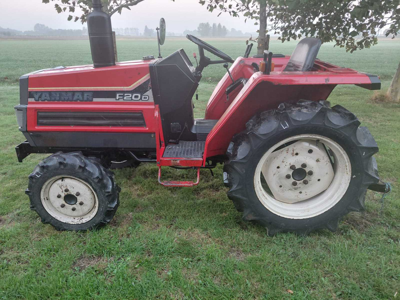 Yanmar F20 - Micro tracteur: photos 5 Yanmar F20 - Micro tracteur: photos 5