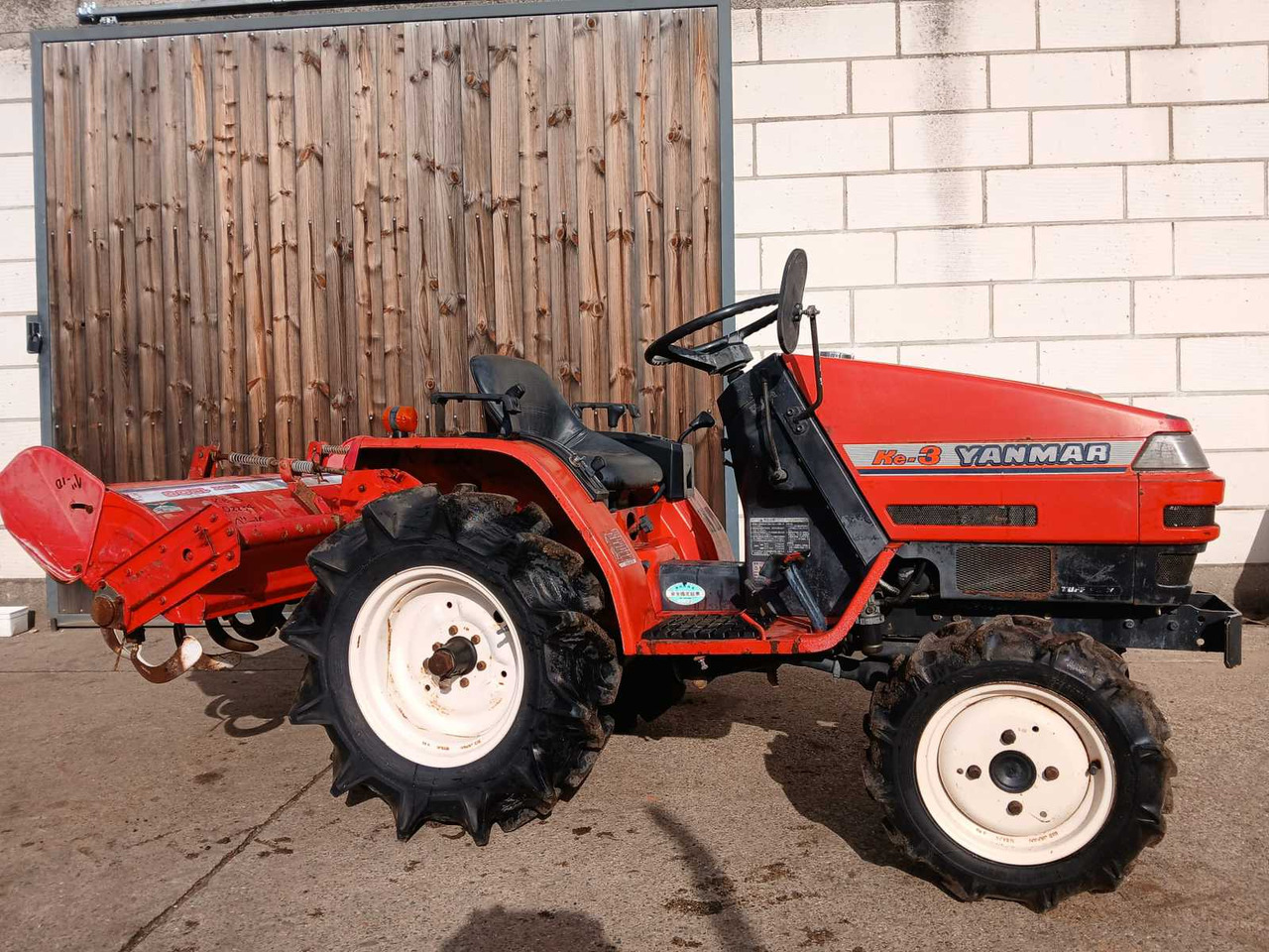 Yanmar Ke-3 - Micro tracteur: photos 1 Yanmar Ke-3 - Micro tracteur: photos 1