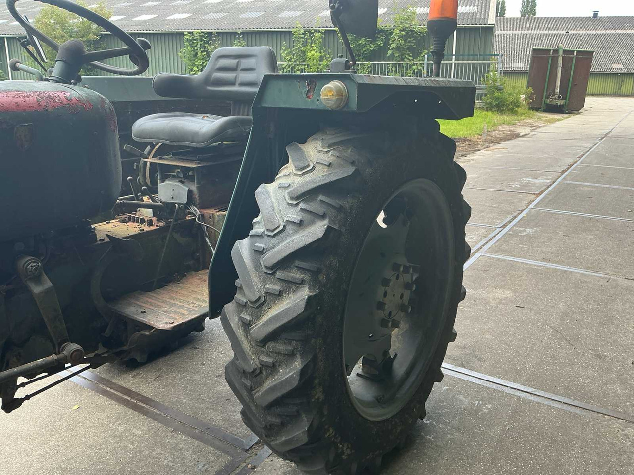 Tracteur agricole Zetor 4712: photos 14