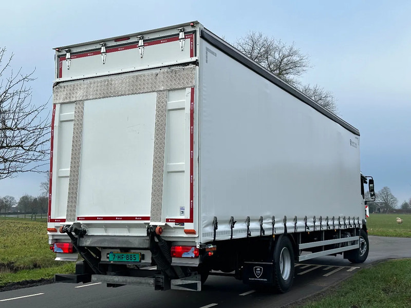MAN TGM TGM. 15.250. EURO6. 2020. Schuifzeil Bakwagen met Laadklep 990x248x270 - Camion à rideaux coulissants: photos 4 MAN TGM TGM. 15.250. EURO6. 2020. Schuifzeil Bakwagen met Laadklep 990x248x270 - Camion à rideaux coulissants: photos 4