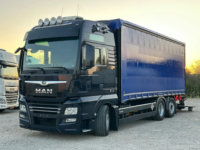 MAN TGX26.510. EURO6. 2020. 366DKm. - Camion à rideaux coulissants: photos 1 MAN TGX26.510. EURO6. 2020. 366DKm. - Camion à rideaux coulissants: photos 1
