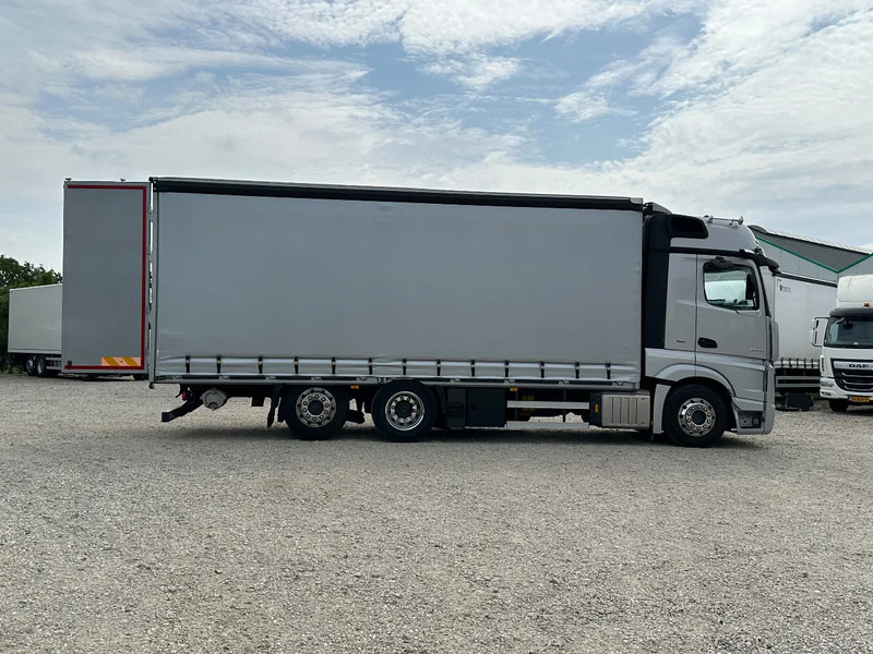 Mercedes-Benz Actros ACTROS 2545LL 2020. Als in nieuwstaat!! - Camion à rideaux coulissants: photos 3 Mercedes-Benz Actros ACTROS 2545LL 2020. Als in nieuwstaat!! - Camion à rideaux coulissants: photos 3
