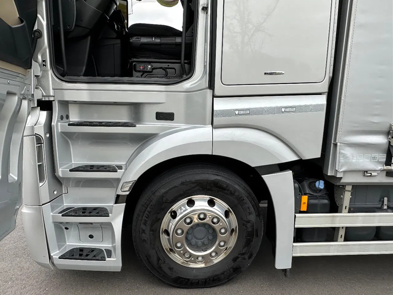 Mercedes-Benz Actros ACTROS 2545LL EURO6. 2021. 280dKm!! - Camion à rideaux coulissants: photos 5 Mercedes-Benz Actros ACTROS 2545LL EURO6. 2021. 280dKm!! - Camion à rideaux coulissants: photos 5