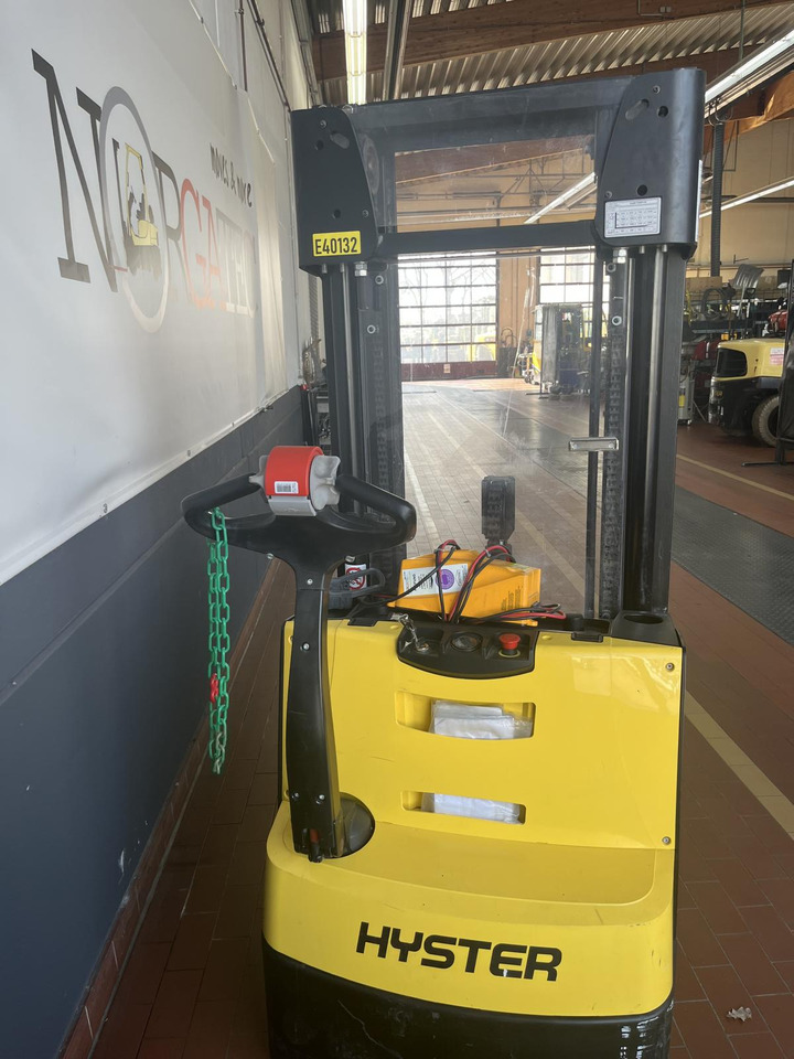 Hyster S1.4 - Gerbeur: photos 4 Hyster S1.4 - Gerbeur: photos 4