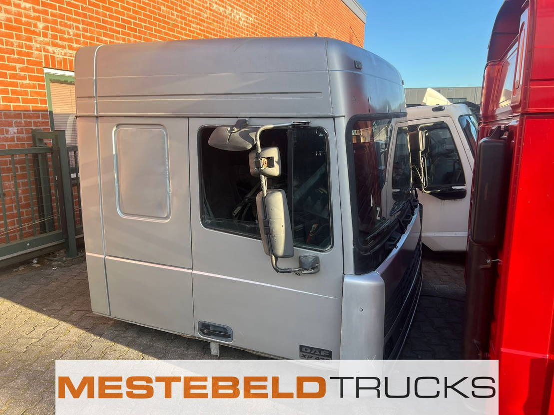 DAF Cabine Spacecab Euro 2 - Cabine pour Camion: photos 2 DAF Cabine Spacecab Euro 2 - Cabine pour Camion: photos 2