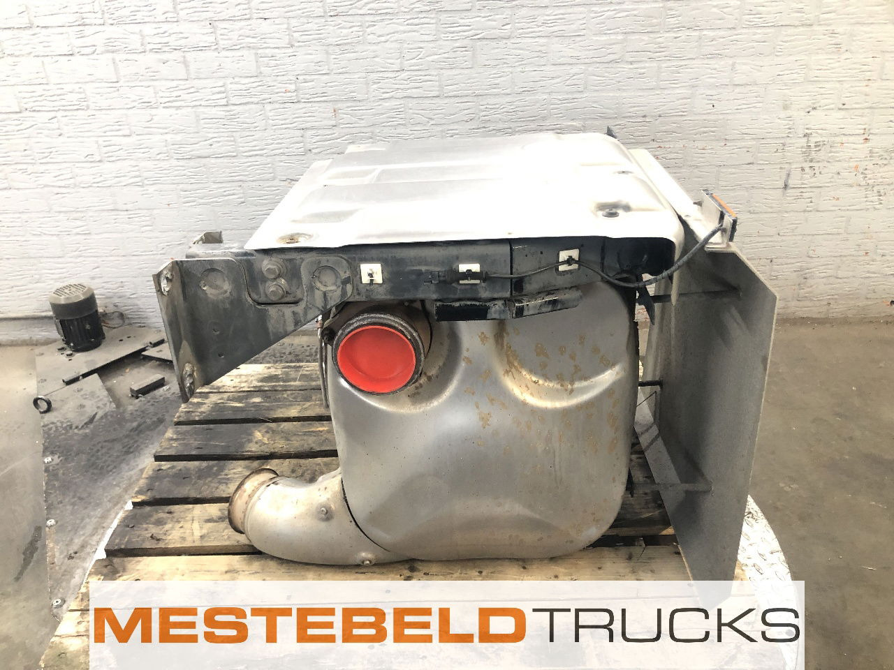 DAF Diesel particul filter DPF - Système d'échappement pour Camion: photos 4 DAF Diesel particul filter DPF - Système d'échappement pour Camion: photos 4