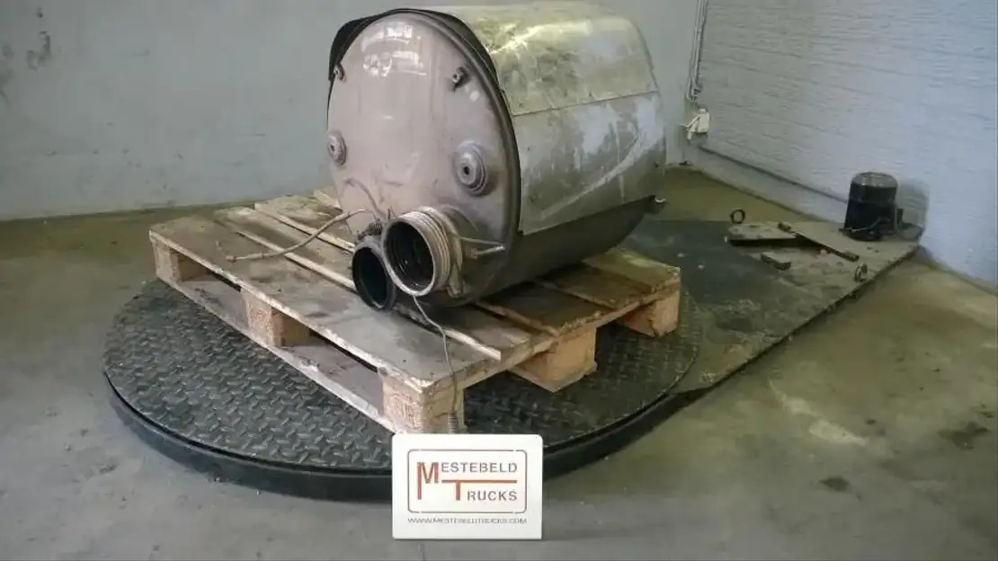 DAF Katalysator - Système d'échappement pour Camion: photos 1 DAF Katalysator - Système d'échappement pour Camion: photos 1